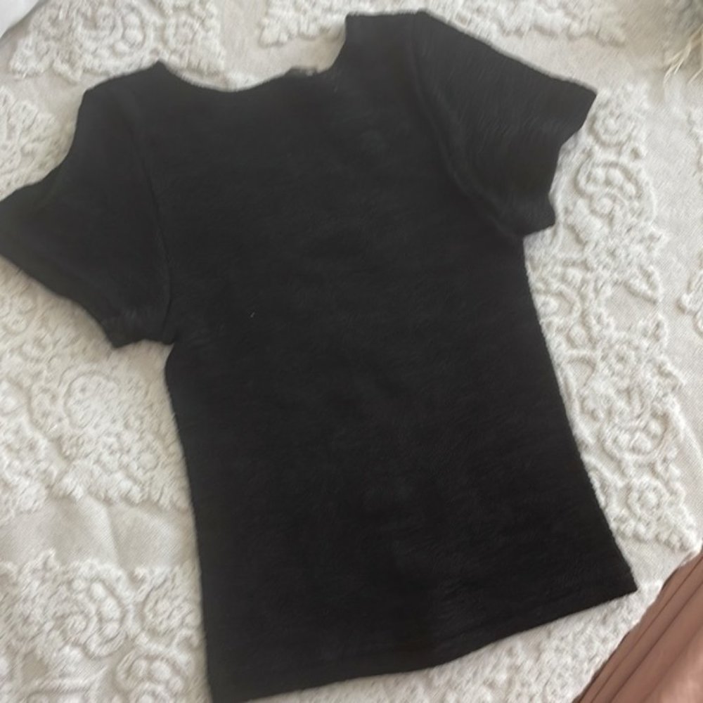 🖤⭐️ 90’s black stretch crop ☮️